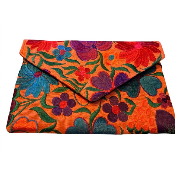 homemade Handbags - Embroidered flower clutch purse - Mexican style